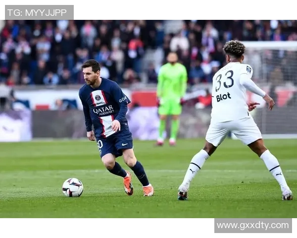 欧联杯惊心动魄之战巴黎圣日耳曼绝杀马竞引发全场狂欢